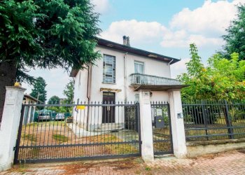 Porzione di casa Via San Francesco Al Campo, Leini - foto 1