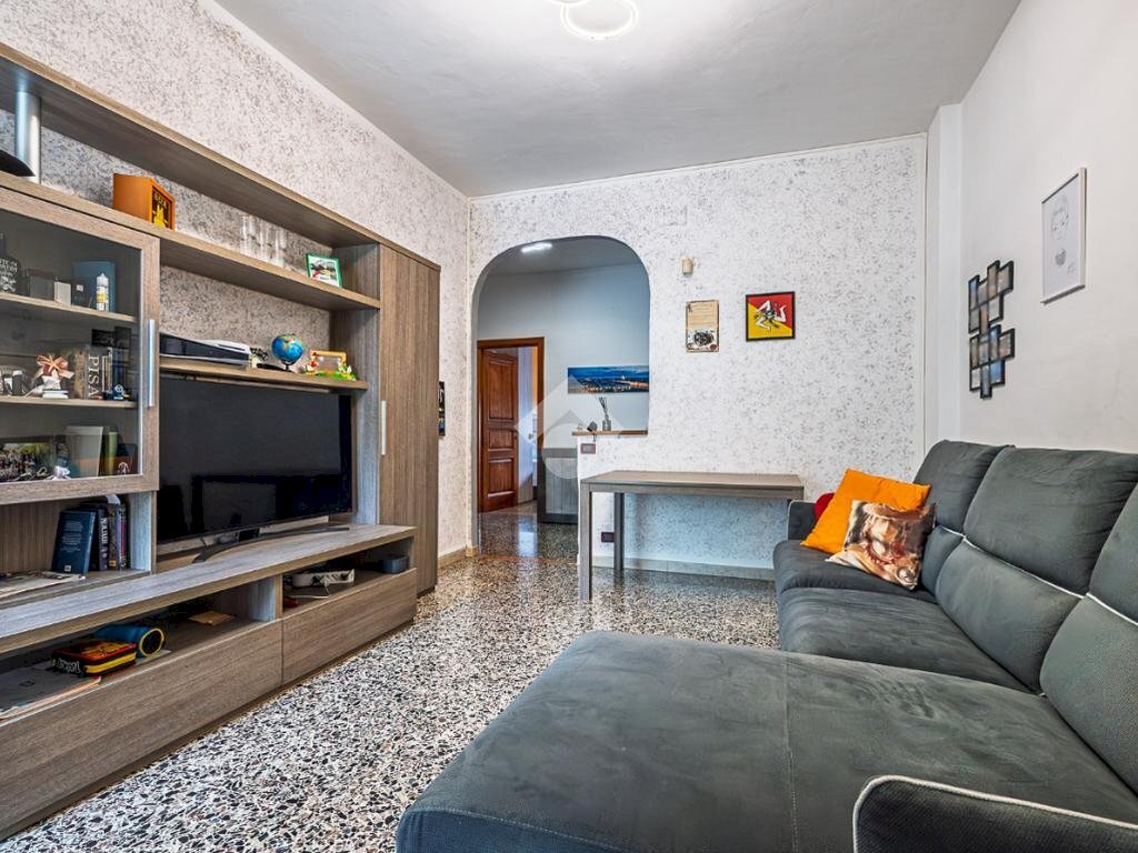Two-room apartment Via cesana, Collegno - photo 3