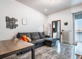 Two-room apartment Via cesana, Collegno - photo 1
