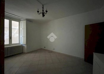 Three-room apartment Via Vittorio Emanuele III, Revello - photo 14