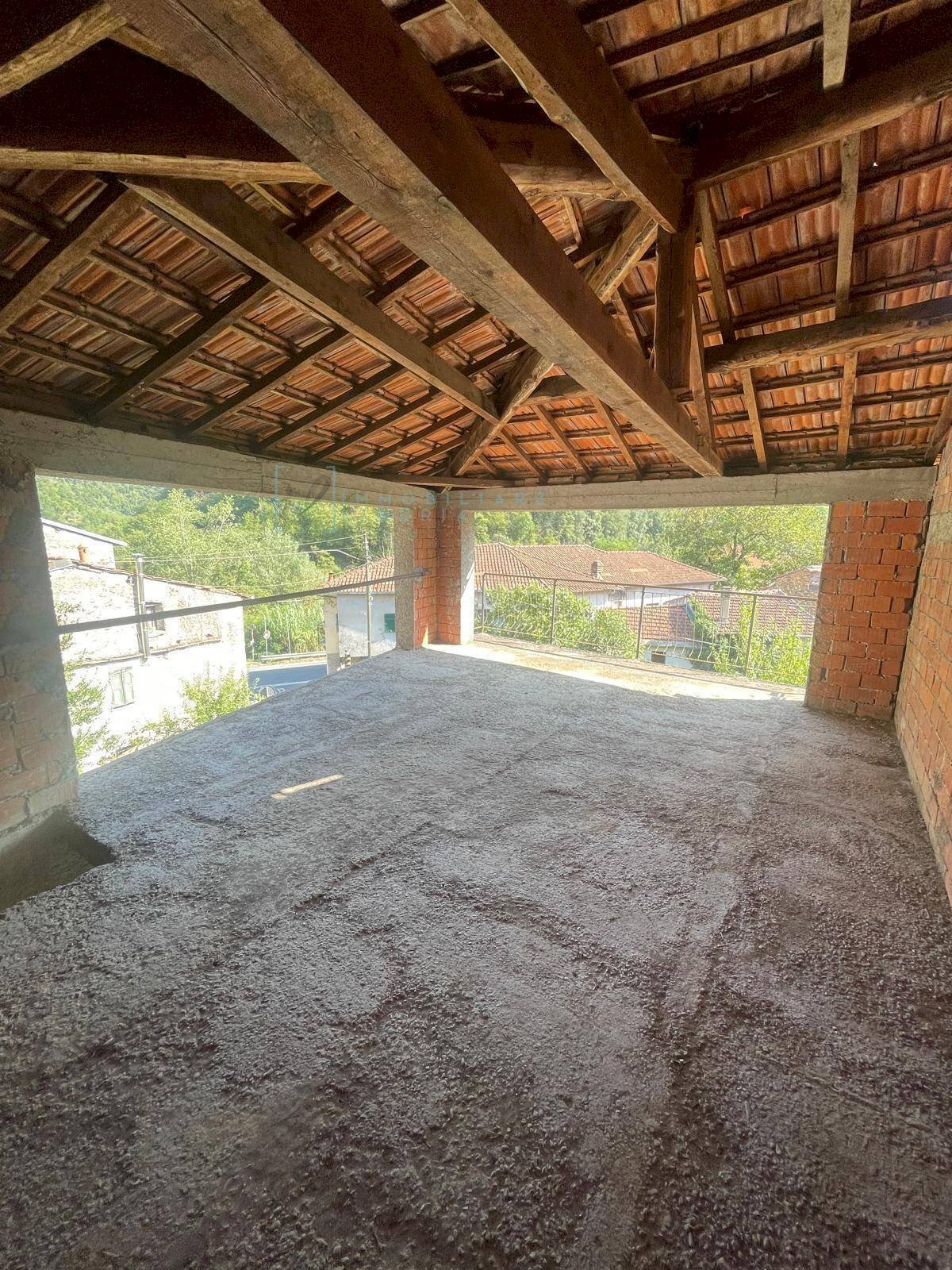 Foto 1 - Locale Commerciale Via Gavenola, Borghetto d'Arroscia - foto 1