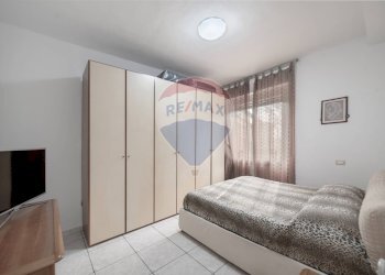 Camera / camera da letto - Appartamento Via Fratelli Cervi
 
34, Trezzano Rosa - foto 16