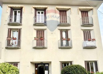 Edificio all\'aperto - Attico Via IV Novembre
 
29, Germignaga - foto 2