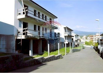 Edificio all\'aperto - Villa a Schiera Via Provinciale
 
209, Santa Venerina - foto 7