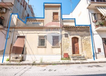 Casa all\'aperto - Casa indipendente Via Bettino Ricasoli
 
177, Grammichele - foto 5