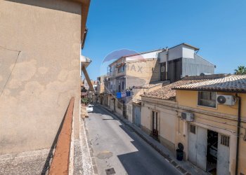 Edificio all\'aperto - Casa indipendente Via Bettino Ricasoli
 
177, Grammichele - foto 17