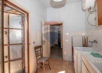 Cucina - Casa indipendente Via Bettino Ricasoli
 
177, Grammichele - foto 25