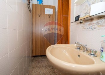 Bagno - Negozio Via Umberto
 
209, Maletto - foto 15