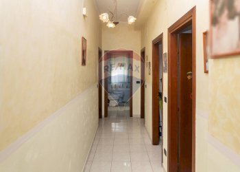 Hall / corridoio - Trilocale via Sardegna
 
29, Misterbianco - foto 5