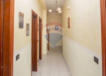 Hall / corridoio - Trilocale via Sardegna
 
29, Misterbianco - foto 6