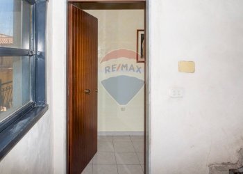 Hall / corridoio - Trilocale via Sardegna
 
29, Misterbianco - foto 20