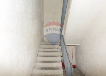 Scale - Trilocale via Sardegna
 
29, Misterbianco - foto 21