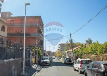 Edificio all\'aperto - Trilocale via Sardegna
 
29, Misterbianco - foto 25