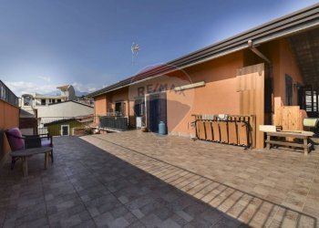 Terrazza - Casa semi indipendente via Terza Retta di Ponente
 
231, Belpasso - foto 3