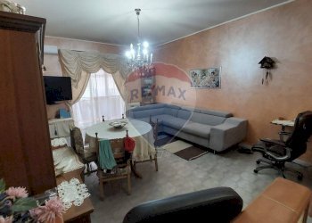 Sala da pranzo - Quadrilocale via Umberto 1
 
159, Gaggi - foto 7