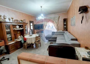 Soggiorno - Quadrilocale via Umberto 1
 
159, Gaggi - foto 8