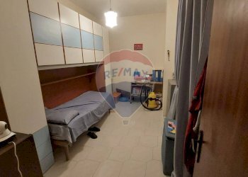 Camera / camera da letto - Quadrilocale via Umberto 1
 
159, Gaggi - foto 14