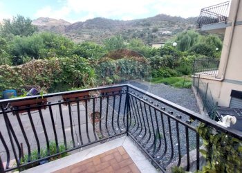 Balcone - Quadrilocale via Umberto 1
 
159, Gaggi - foto 21