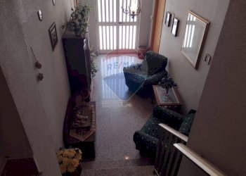 Hall / corridoio - Casa indipendente Via Alessandro Manzoni
 
10, Mirabella Imbaccari - foto 5