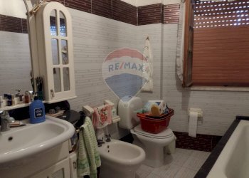 Bagno - Casa indipendente Via Alessandro Manzoni
 
10, Mirabella Imbaccari - foto 11