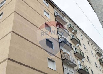 Edificio all\'aperto - Quadrilocale Piazza Guglielmo Marconi
 
4, Monte Sant'Angelo - foto 4