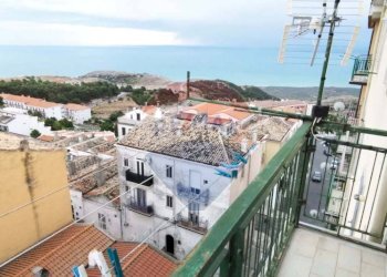 Balcone - Quadrilocale Piazza Guglielmo Marconi
 
4, Monte Sant'Angelo - foto 10
