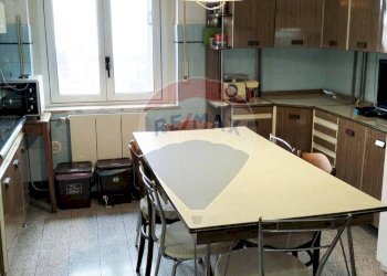 Cucina - Quadrilocale Piazza Guglielmo Marconi
 
4, Monte Sant'Angelo - foto 16