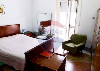 Camera / camera da letto - Quadrilocale Piazza Guglielmo Marconi
 
4, Monte Sant'Angelo - foto 18