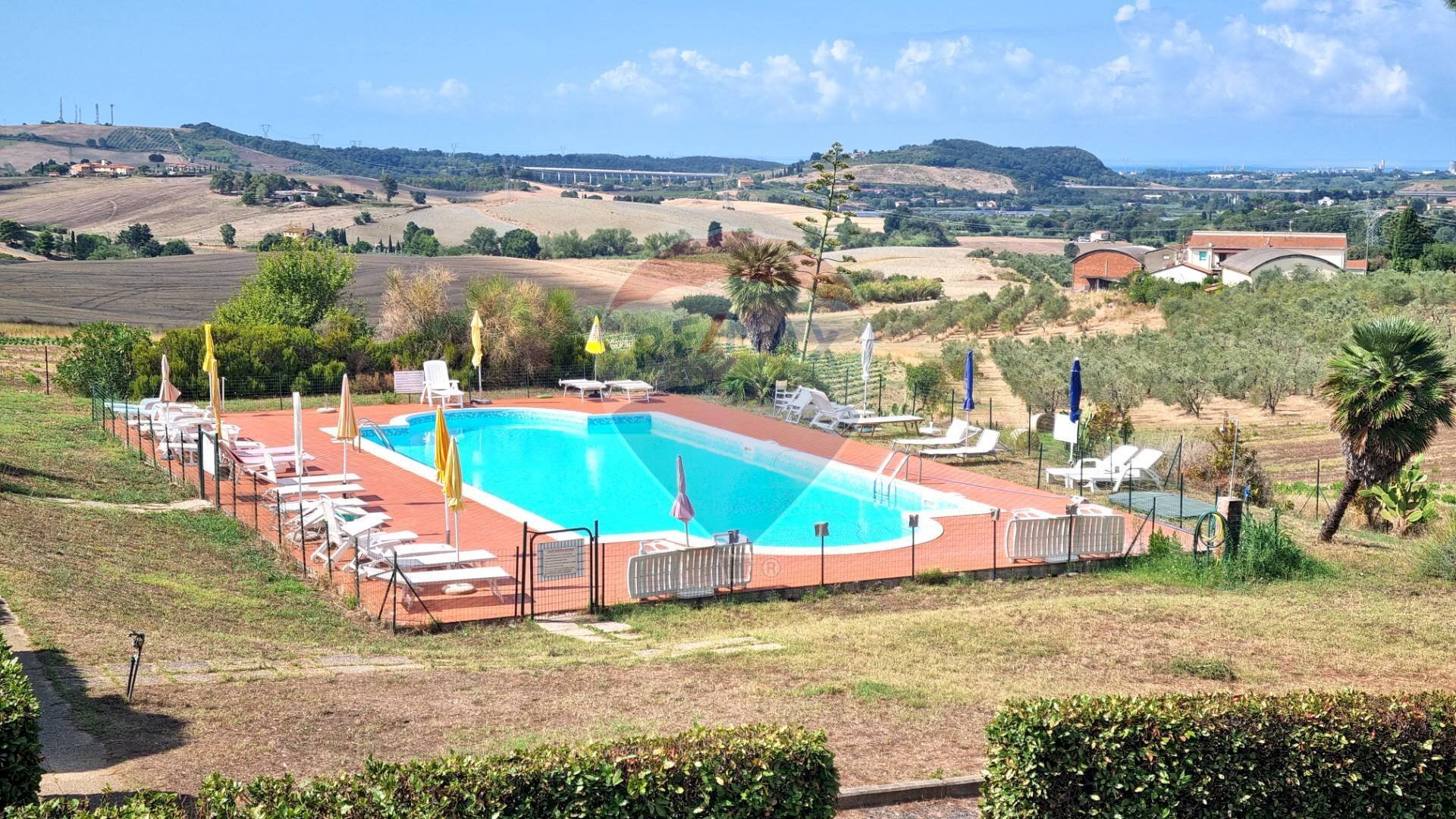 Piscina - Two-room apartment Via Roma
 
83, Castellina Marittima - photo 1