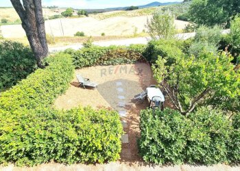 Giardino - Two-room apartment Via Roma
 
83, Castellina Marittima - photo 34