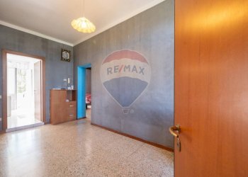 Stanza vuota - Quadrilocale via Mazzini
 
10, Dosolo - foto 4