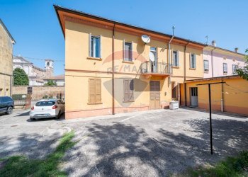 Casa all\'aperto - Quadrilocale via Mazzini
 
10, Dosolo - foto 27