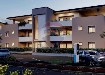 Edificio all\'aperto - Quadrilocale via gramsci
 
4, Bernareggio - foto 6