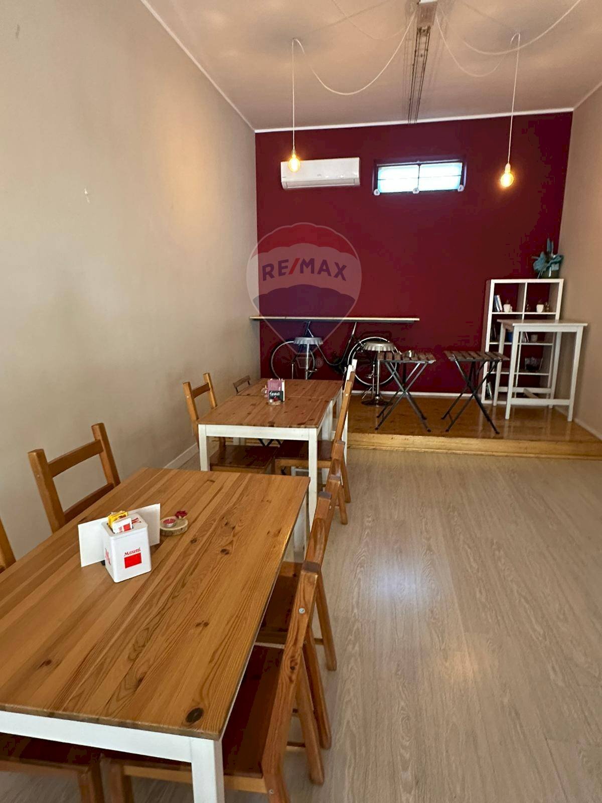 Sala da pranzo - Commercial Activity Corso XXVII Marzo
 
49C, Voghera - photo 2