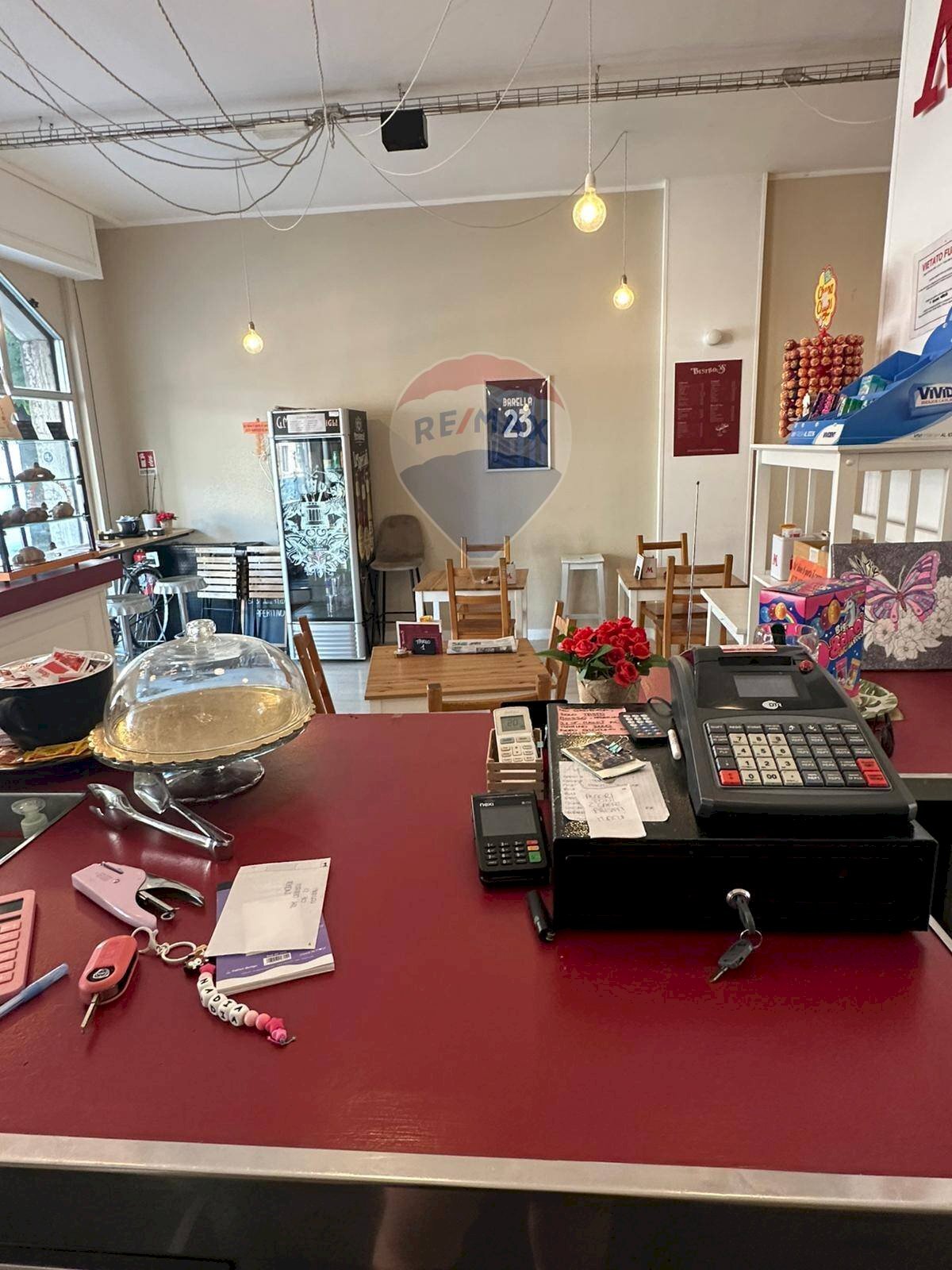 Sala da pranzo - Commercial Activity Corso XXVII Marzo
 
49C, Voghera - photo 3