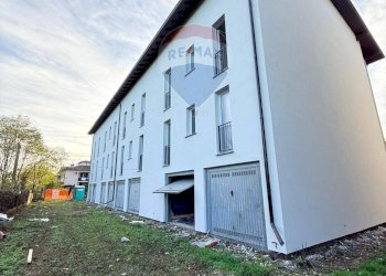 Casa all\'aperto - Trilocale via delle grazie
 
33, Albuzzano - foto 10