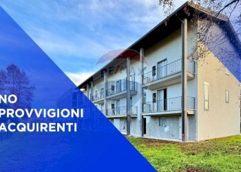 Edificio all\'aperto - Trilocale via delle grazie
 
33, Albuzzano - foto 1