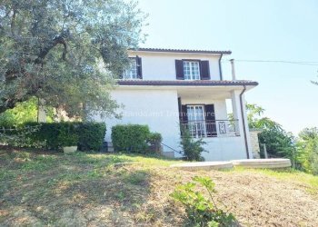 Foto 12 - Villa Contrada Materna
 
1, Collecorvino - foto 12