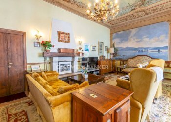 Foto 21 - Villa via Asilo
 
5, Cannero Riviera - photo 21