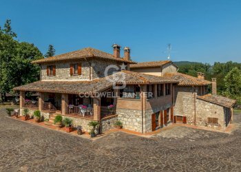 Foto 3 - Rustico Vocabolo Tevermorto
 
122, Todi - foto 3