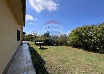 Giardino - Casa indipendente Contrada Monteverde
 
snc, Vinchiaturo - foto 8