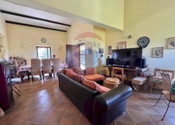 Sala da pranzo - Casa indipendente Contrada Monteverde
 
snc, Vinchiaturo - foto 27