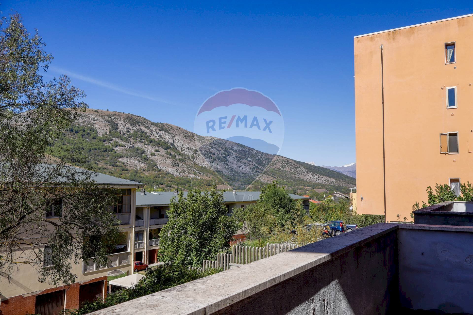 Balcone - Villa Bifamiliare Bussi sul Tirino - foto 3