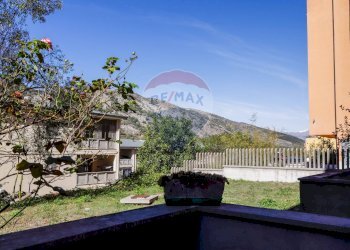 Edificio all\'aperto - Villa Bifamiliare Bussi sul Tirino - foto 5