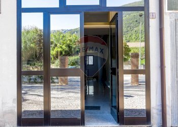 Edificio all\'aperto - Villa Bifamiliare Bussi sul Tirino - foto 7