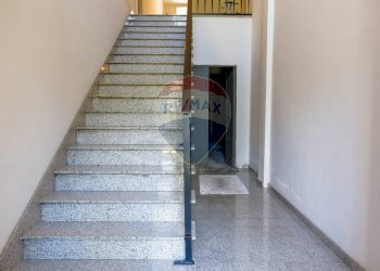 Scale - Villa Bifamiliare Bussi sul Tirino - foto 10