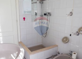 Bagno - Villa Bifamiliare Bussi sul Tirino - foto 31