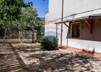 Casa all\'aperto - Villa Bifamiliare Bussi sul Tirino - foto 38