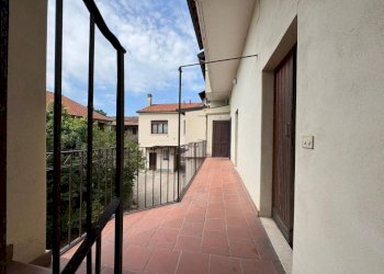 Balcone - Casa indipendente via Milano, 78, Casorate Sempione - foto 10