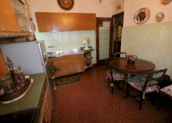 Cucina - Appartamento via Villini Ambrogio Negrone, Genova - foto 8